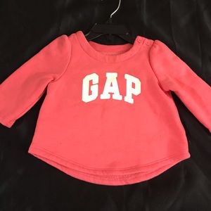 Gap Sweater Coral 3-6mos